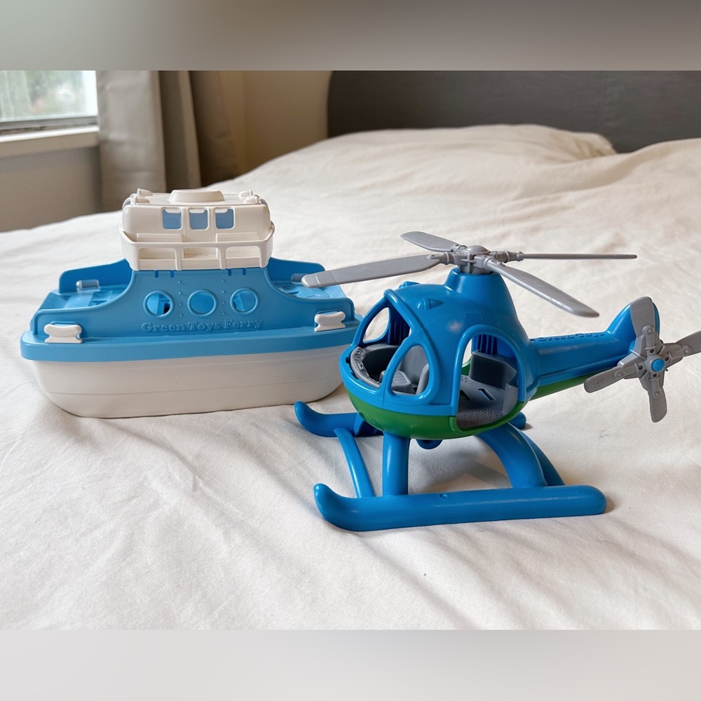 Green Toys Ferry Boat & Helicopter
